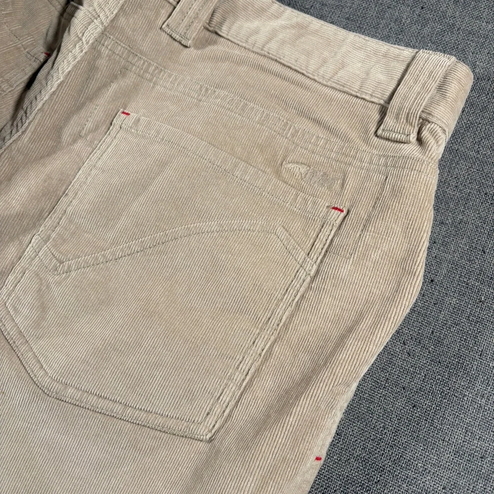 Mountain Khakis Corduroy Pants Mens 34x32 (Fits 34x28) Tan Modern Fit 5-Pocket